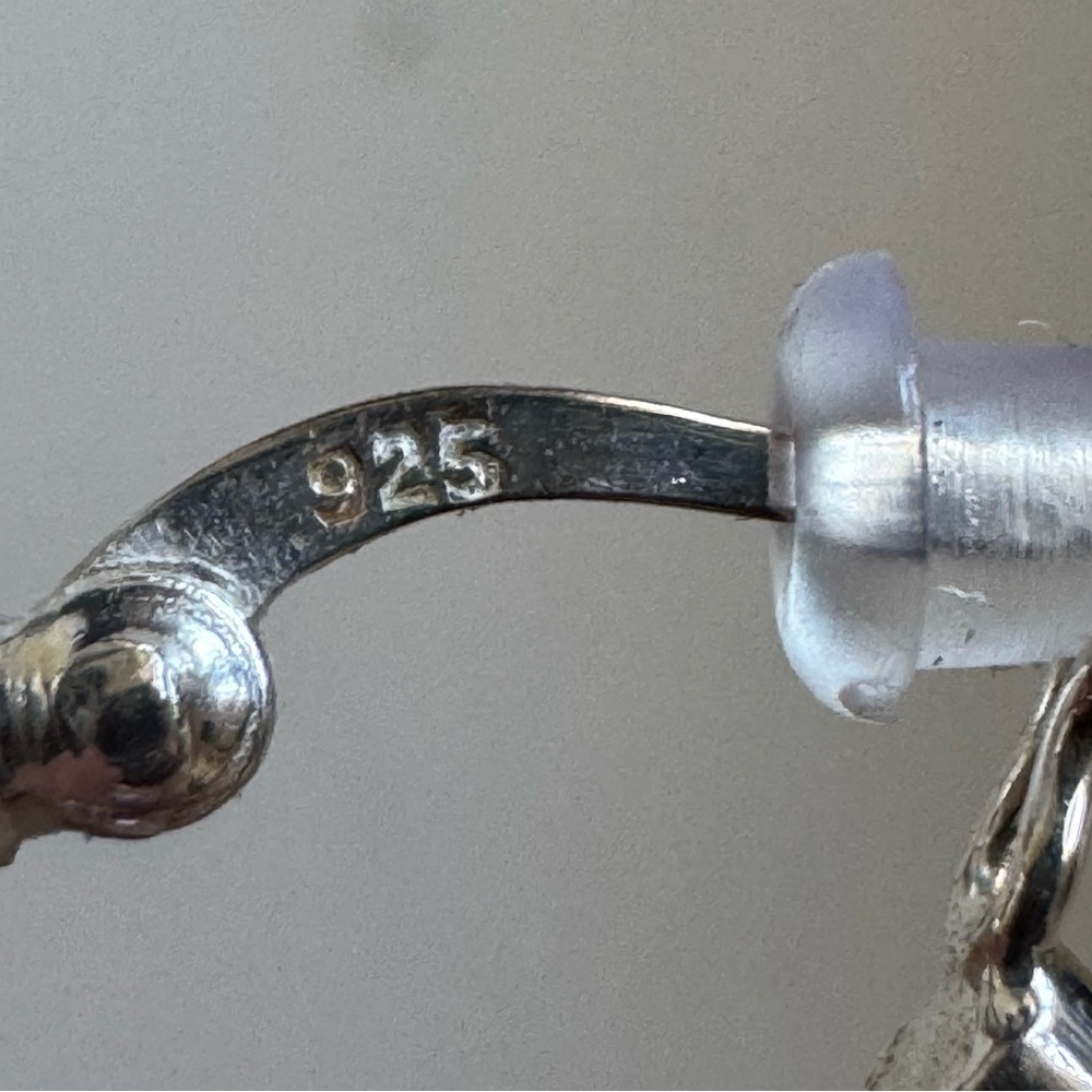 New Elegant Sterling Silver 925 Hoop Earrings - Picture 3 of 4